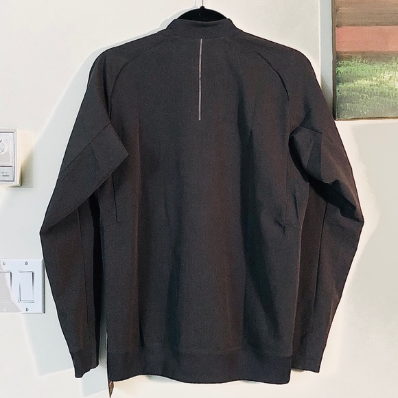 LULULEMON | VentLite Jacket | Unisex - Picture 3 of 5